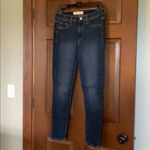 GAP Jeans - Gap size 30 Easy Leggings jeans GAP Jeans - Gap size 30 Easy Leggings jeans